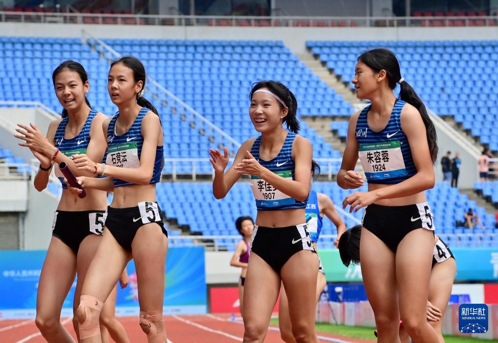 img, 石竞沄, 冠军四川队 img, 石竞沄, 冠军四川队