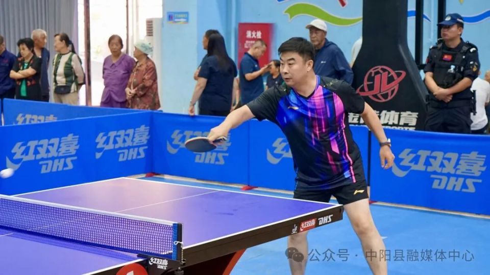 来自吕梁市, 系列群众体