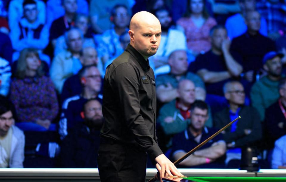 方共贡献了, 态有所起伏